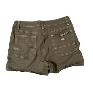 Dickies Women's Cargo Shorts in Olive